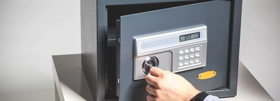 Safe Opening Repair in Kissimmee