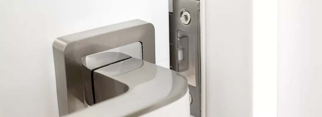Seamless Integration of Magnetic Locks with Access Control Systems in Kissimmee, FL